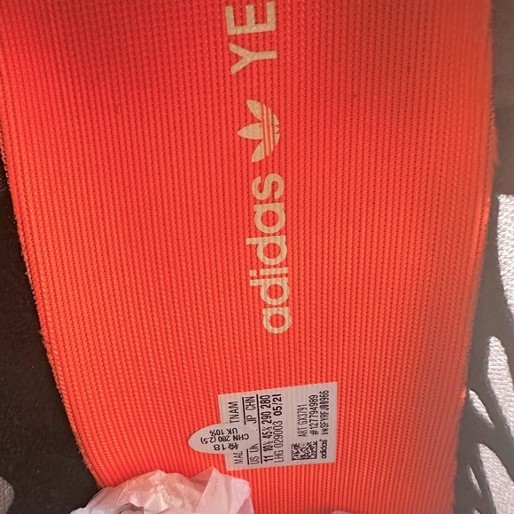 Yeezy 350 Boost - Picture 12 of 15